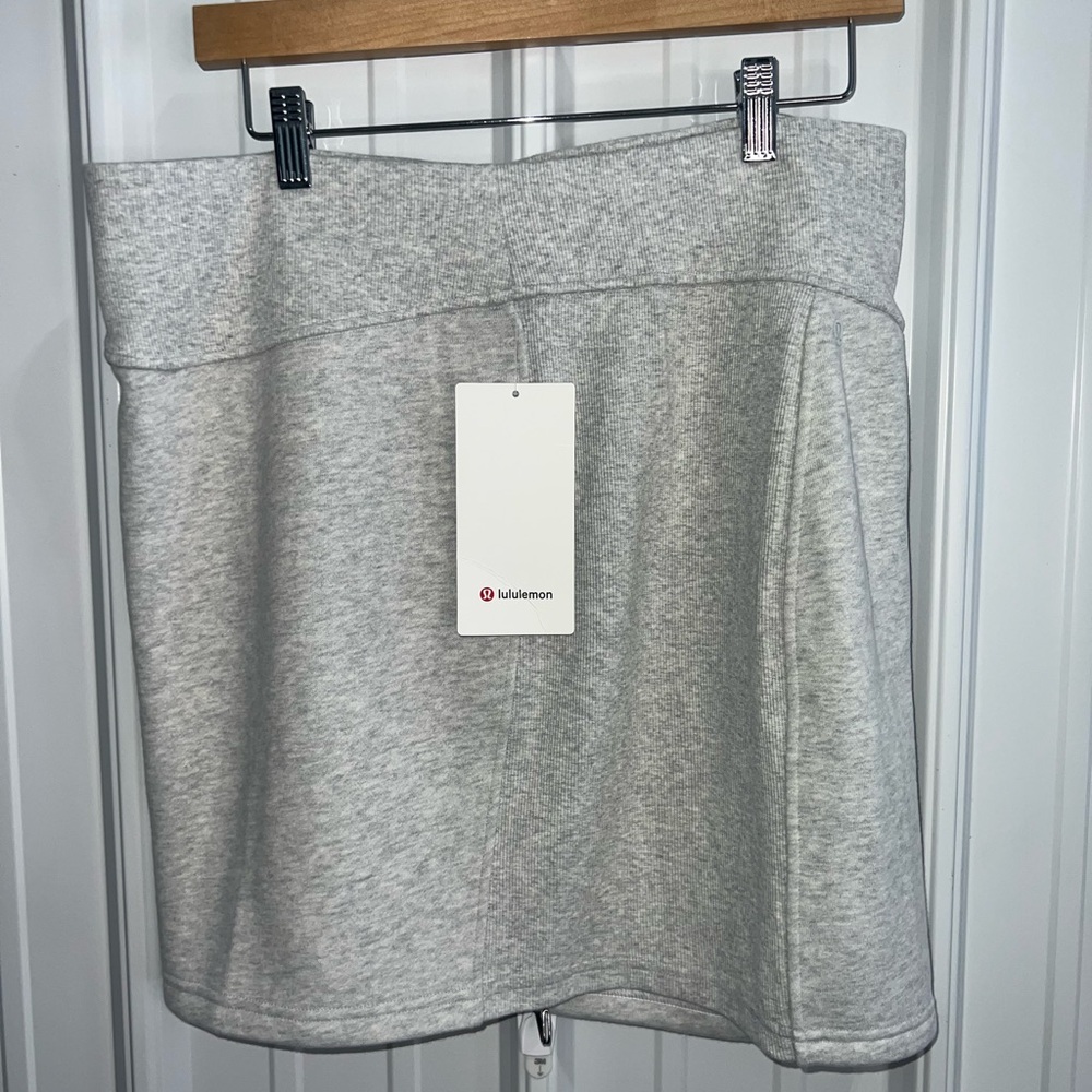 lululemon athletica Gray Skirt